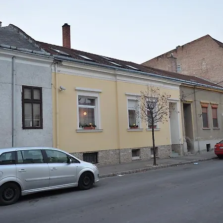 Eszter Sopron