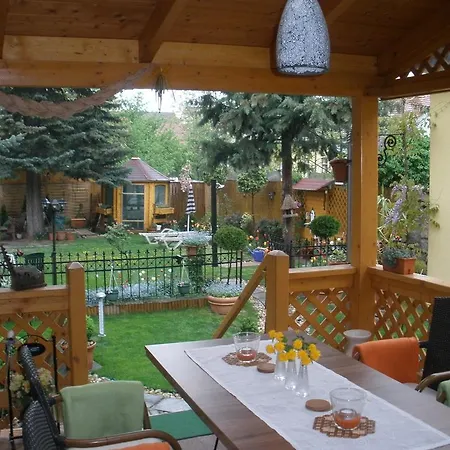 Eszter Apartamento *