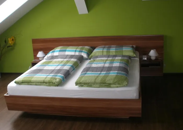 Eszter Apartman *